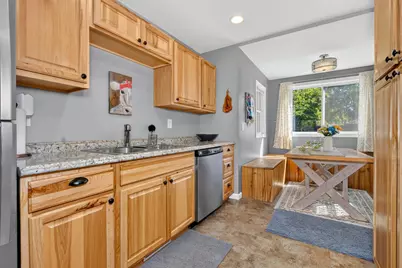 608 NE 3rd Avenue, Grand Rapids, MN 55744 - Photo 12