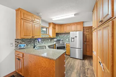 504 E Elmwood Street, Arlington, MN 55307 - Photo 4