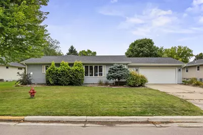 504 E Elmwood Street, Arlington, MN 55307 - Photo 6