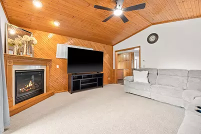 504 E Elmwood Street, Arlington, MN 55307 - Photo 8