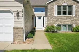 19068 Enchanted Way, Farmington, MN 55024 - Photo 2