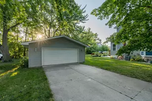 404 1st St S, Montgomery, MN 56069 - Photo 24