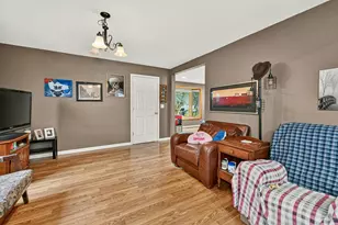 300 Irvin St, West Concord, MN 55985 - Photo 8