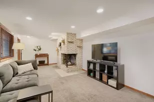 334 Edith Dr, West Saint Paul, MN 55118 - Photo 22