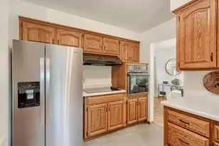 334 Edith Dr, West Saint Paul, MN 55118 - Photo 12