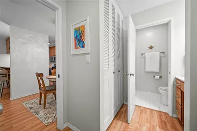 2800 Hamline Avenue N #311, Roseville, MN 55113 - Photo 20