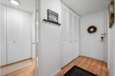 2800 Hamline Avenue N #311, Roseville, MN 55113 - Photo 14