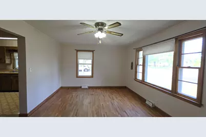 702 Forest Avenue SE, Staples, MN 56479 - Photo 6