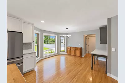 3015 Valleywood Drive SW, Rochester, MN 55902 - Photo 10