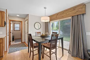 8018 Greenbriar Ln, Woodbury, MN 55125 - Photo 16
