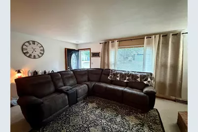 1018 N Elm Street, Luverne, MN 56156 - Photo 12