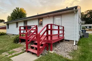 1018 N Elm St, Luverne, MN 56156 - Photo 22