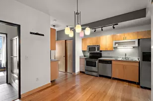 10 E 26th St, Minneapolis, MN 55404 - Photo 26