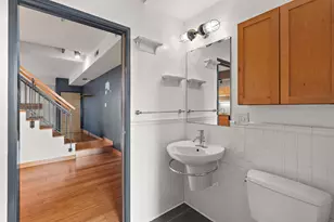 10 E 26th St, Minneapolis, MN 55404 - Photo 18