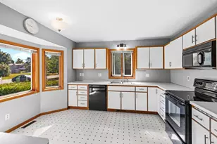 13778 Swallow St NW, Andover, MN 55304 - Photo 2
