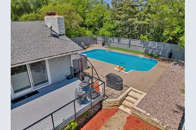 7001 Lanham Lane, Edina, MN 55439 - Photo 2