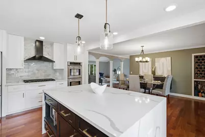 7001 Lanham Lane, Edina, MN 55439 - Photo 10