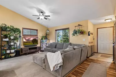 1305 Mulberry Avenue NE, Montgomery, MN 56069 - Photo 8