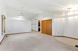 423 Tischler Ave SE, Faribault, MN 55021 - Photo 2