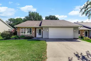 423 Tischler Ave SE, Faribault, MN 55021 - Photo 1