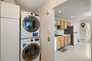 1885 Ivy Ave E, Saint Paul, MN 55119 - Photo 24