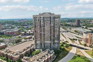 500 E Grant St, Minneapolis, MN 55404 - Photo 32