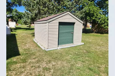 821 3rd Street SE, Pipestone, MN 56164 - Photo 12