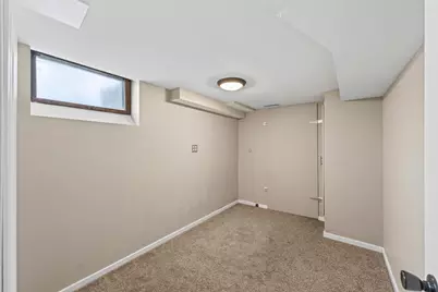 807 Case Avenue, Saint Paul, MN 55106 - Photo 14