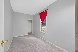 807 Case Ave, Saint Paul, MN 55106 - Photo 12