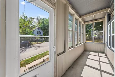 807 Case Avenue, Saint Paul, MN 55106 - Photo 4