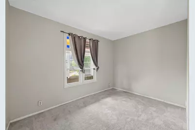 807 Case Avenue, Saint Paul, MN 55106 - Photo 8