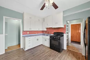 807 Case Ave, Saint Paul, MN 55106 - Photo 10