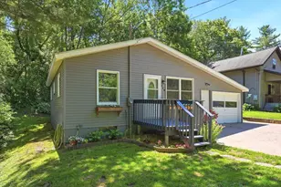 718 Wisconsin Ave, Amery, WI 54001 - Photo 2