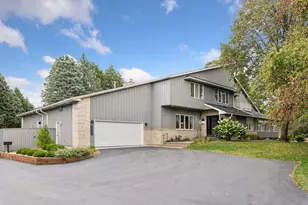 1138 Kingsley Cir N, Mendota Heights, MN 55118 - Photo 1