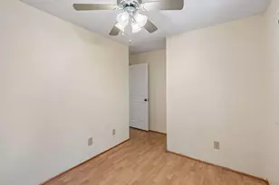 281 Sturgis St, North Saint Paul, MN 55102 - Photo 20