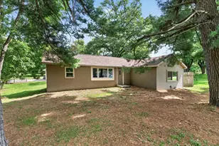 32251 Roanoke St NW, Cambridge, MN 55008 - Photo 2