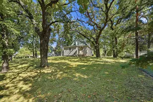 225 Cedar St NE, New London, MN 56273 - Photo 26