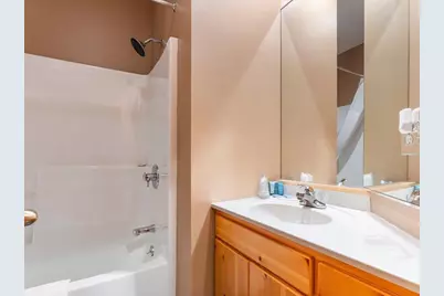 Cove Point Lodge 4576 Cove Side Cottages #410, Beaver Bay, MN 55616 - Photo 24