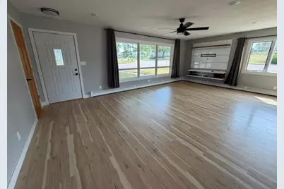 101 N Robert Street, Mabel, MN 55954 - Photo 6