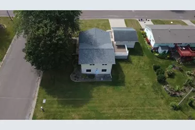 101 N Robert Street, Mabel, MN 55954 - Photo 4