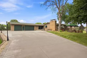9272 Rosewood Ln N, Maple Grove, MN 55369 - Photo 1