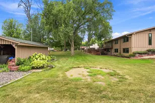 9272 Rosewood Ln N, Maple Grove, MN 55369 - Photo 8