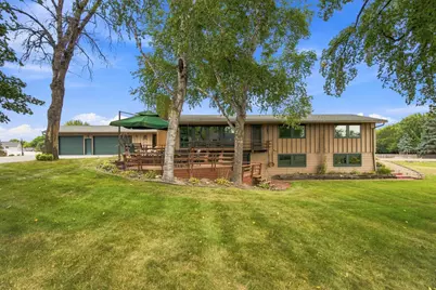 9272 Rosewood Lane N, Maple Grove, MN 55369 - Photo 2