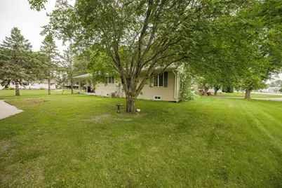 500 2nd Street E, Chokio, MN 56221 - Photo 8