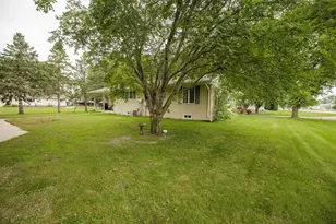 500 2nd St E, Chokio, MN 56221 - Photo 8
