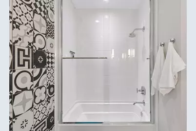 935 Lake Street E #202, Wayzata, MN 55391 - Photo 20