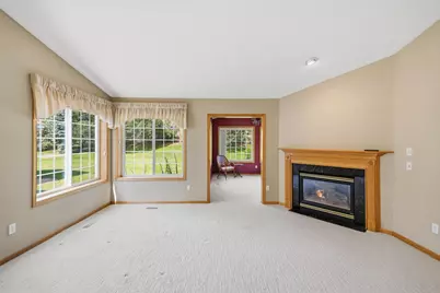 3824 93rd Avenue N, Brooklyn Park, MN 55443 - Photo 8