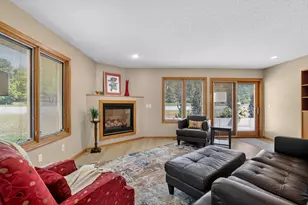 305 Salem Point Dr SW, Rochester, MN 55902 - Photo 14