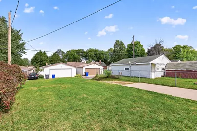 1927 Sherwood Avenue, Saint Paul, MN 55119 - Photo 30