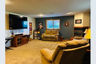 1960 Willow Avenue, Worthington, MN 56187 - Photo 22